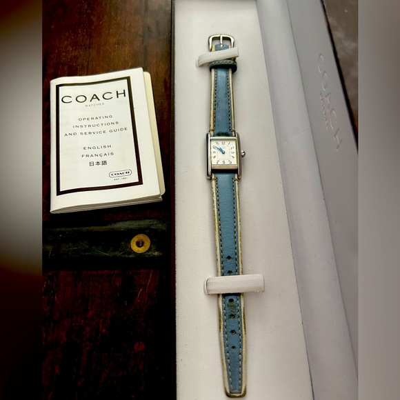 Coach watch - Picture 1 of 2
